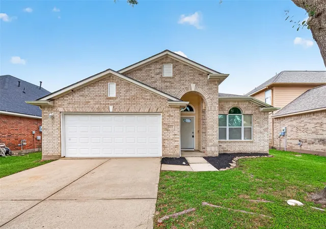 2nd image of 1434 Monterra Pt, Fresno, TX 77545 | MLS# 30680050