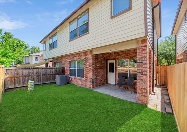 19th image of 5227 Brinkman Ct, Houston, TX 77091 | MLS# 54713818