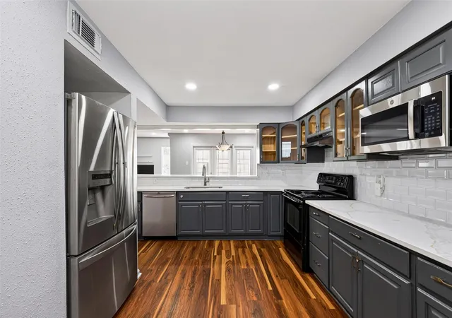 Photo 1 of Sale Pending at 7365 Antoine Dr, Houston, TX 77088 | MLS# 22365589 | Listing updated on 2026-09-13