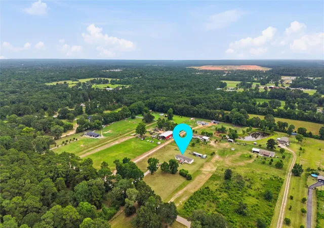 Photo 4 of Single family home for sale at 18492 Parker Rd, Cleveland, TX 77328 | MLS# 82870643 | Listing updated on 2026-08-17
