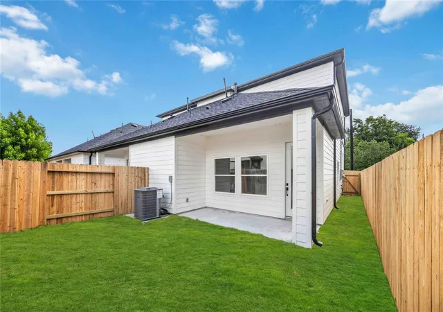 28th image of 7930 Jester St #A-B, Houston, TX 77051 | MLS# 10041780