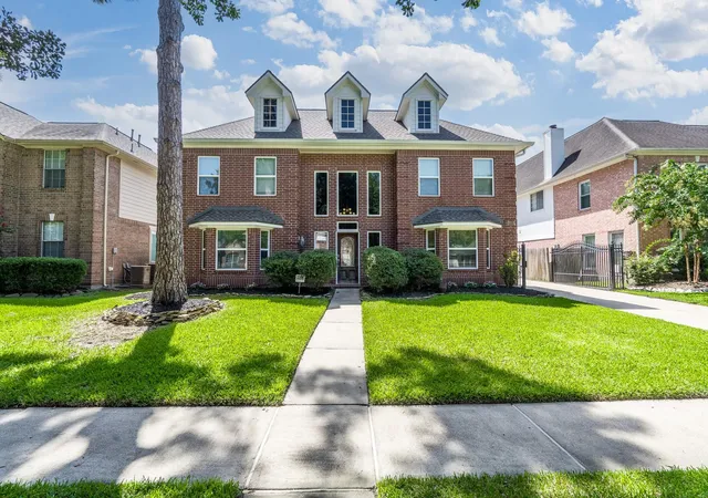 Photo 3 of Single family home for sale at 8814 Apple Ml Dr, Houston, TX 77095 | MLS# 93852005 | Listing updated on 2026-09-19