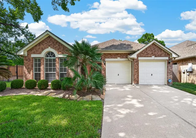 1st image of 1103 Parkhaven Ln, Houston, TX 77077 | MLS# 9938412