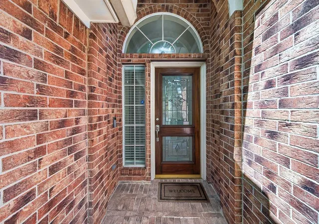 2nd image of 1103 Parkhaven Ln, Houston, TX 77077 | MLS# 9938412
