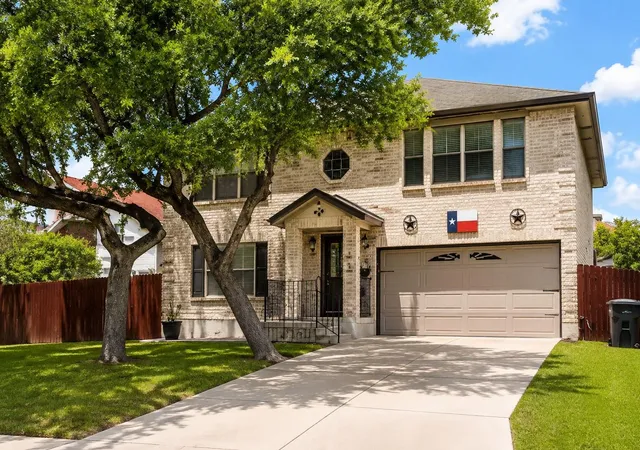 Photo 1 of Single family home for sale at 11810 Brg Hampton, San Antonio, TX 78251 | MLS# 61975427 | Listing updated on 2026-08-12