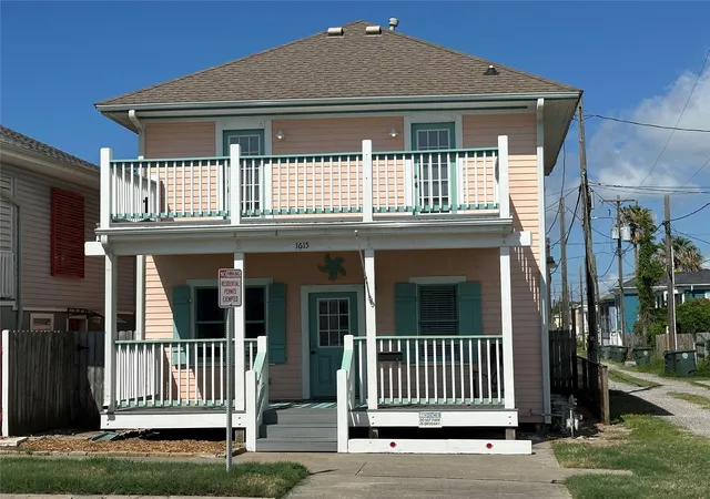 Photo 1 of Single family home for sale at 1615 16th Street, Galveston, TX 77550 | MLS# 73003796 | Listing updated on 2026-08-13