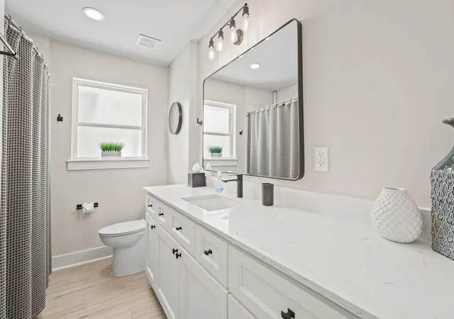 4th image of 5009 Libbey Ln, Houston, TX 77092 | MLS# 59437735