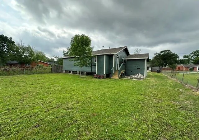 Photo 4 of Single family home for sale at 11013 Pandora Dr, Houston, TX 77013 | MLS# 10622399 | Listing updated on 2026-08-14