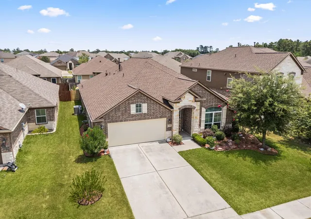 Photo 2 of Single family home for sale at 20706 Falling Cypress Ct, Humble, TX 77338 | MLS# 44681938 | Listing updated on 2026-09-15