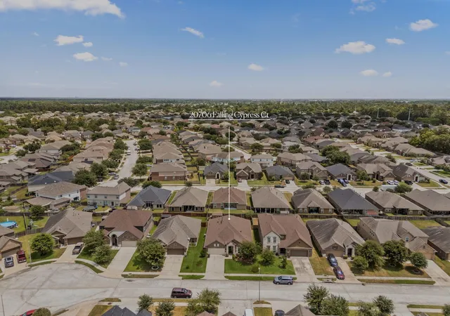 Photo 3 of Single family home for sale at 20706 Falling Cypress Ct, Humble, TX 77338 | MLS# 44681938 | Listing updated on 2026-09-15
