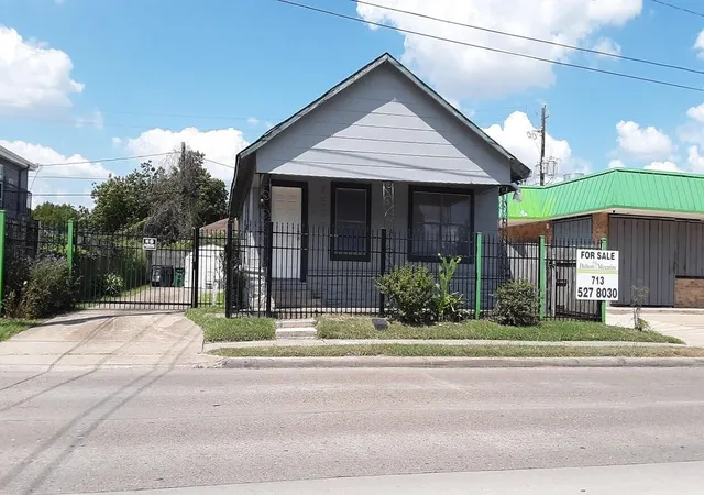 Photo 3 of Land for sale at 3506 Scott St, Houston, TX 77004 | MLS# 93150601 | Listing updated on 2026-08-12