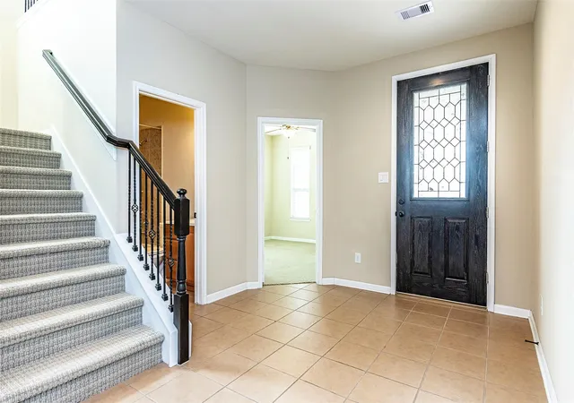Photo 3 of Single family home for sale at 2833 Mezzomonte Ln, League City, TX 77573 | MLS# 33979090 | Listing updated on 2026-08-09