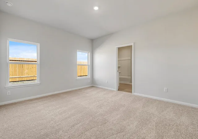 4th image of 6411 Winter Elm St, Houston, TX 77048 | MLS# 15856439