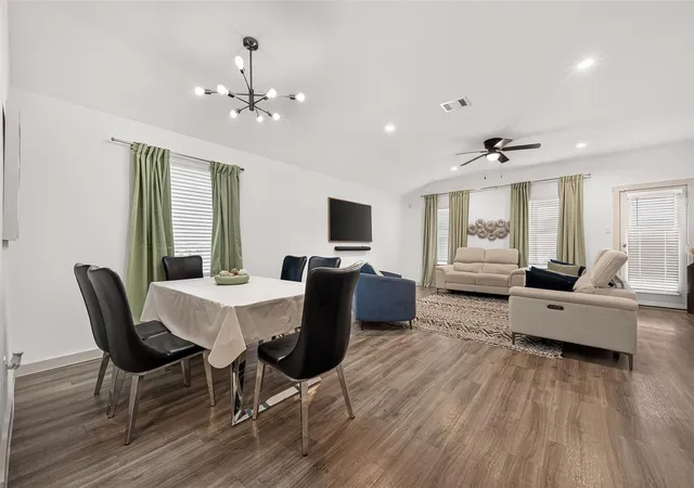Photo 1 of Single family home for sale at 7923 Sleek Flock Ln, Rosharon, TX 77583 | MLS# 57777114 | Listing updated on 2026-08-15