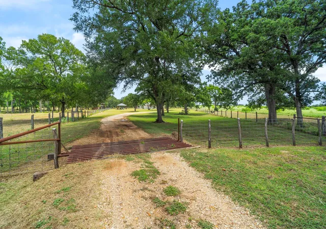4th image of 2205 County Road 122, Caldwell, TX 77836 | MLS# 45014425