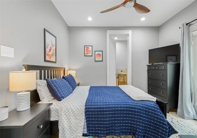 Photo 3 of Single family home for sale at 1822 Southmore Blvd #A, Houston, TX 77004 | MLS# 45502754 | Listing updated on 2026-08-30