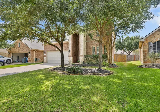 Photo 3 of Single family home for sale at 24454 Sundance Spring Dr, Porter, TX 77365 | MLS# 41437621 | Listing updated on 2026-09-19