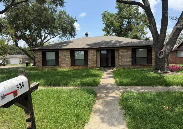 2nd image of 534 Stephanie Dr, Missouri City, TX 77489 | MLS# 43277768