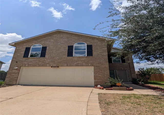 1st image of 4334 Buras Pass Ln, Houston, TX 77045 | MLS# 60607482