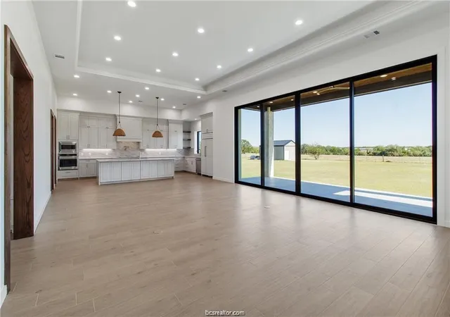 2nd image of 4558 Hicks Ln, College Station, TX 77845 | MLS# 14966934