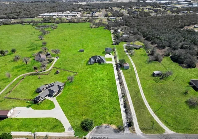 5th image of 4558 Hicks Ln, College Station, TX 77845 | MLS# 14966934