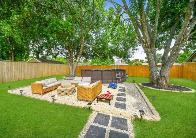Photo 2 of Single family home for sale at 16210 Lazy Ridge Rd, Houston, TX 77053 | MLS# 48273023 | Listing updated on 2026-09-01
