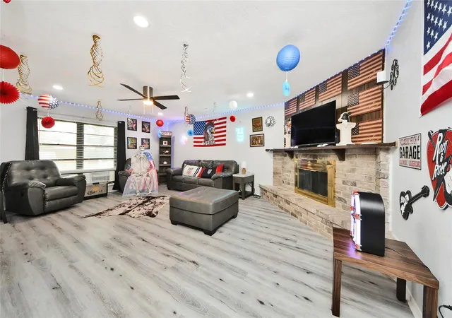 Photo 3 of Single family home for sale at 16210 Lazy Ridge Rd, Houston, TX 77053 | MLS# 48273023 | Listing updated on 2026-09-01
