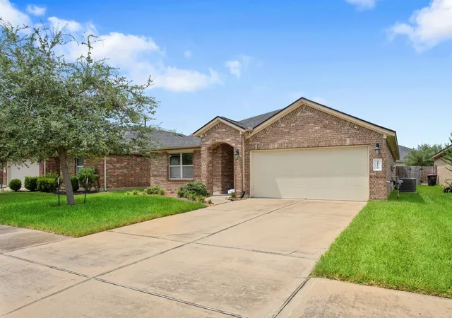 1st image of 2110 Tannin Tr, Fresno, TX 77545 | MLS# 81908261