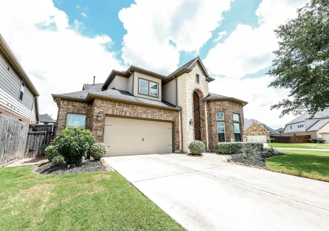 Photo 3 of Single family home for sale at 3535 Satton Ranch Ln, Fulshear, TX 77441 | MLS# 80801635 | Listing updated on 2026-08-12