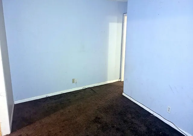 3rd image of 2826 Monticello Dr, Houston, TX 77045 | MLS# 35968179