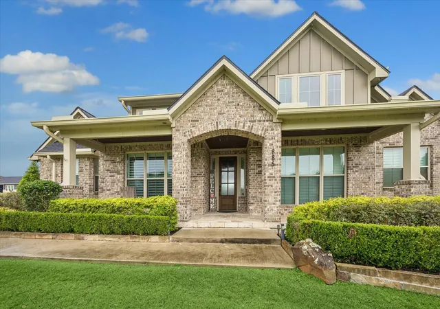 Photo 3 of Single family home for sale at 885 Amethyst Dr, Bellville, TX 77418 | MLS# 13502422 | Listing updated on 2026-09-16