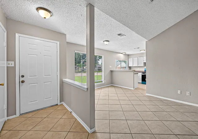 Photo 3 of Single family home for sale at 12150 Osage Park Dr, Houston, TX 77065 | MLS# 37070303 | Listing updated on 2026-09-18