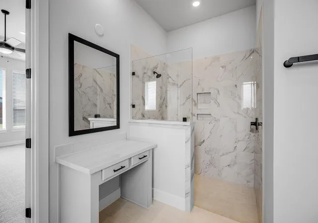 5th image of 2244 Lila Sky Ln, Friendswood, TX 77546 | MLS# 63817604
