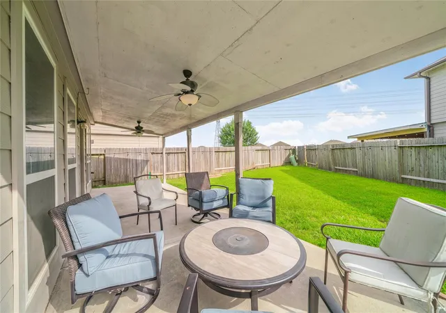 Photo 3 of Single family home for sale at 1602 Royal Grantham Ct, Houston, TX 77073 | MLS# 62100551 | Listing updated on 2026-09-16