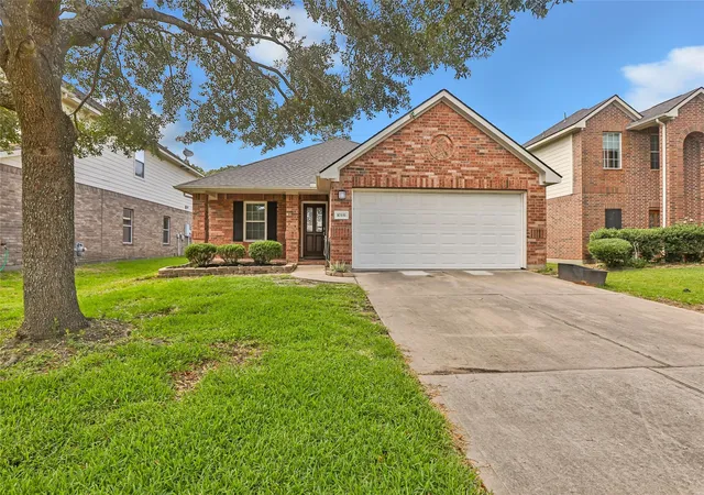 1st image of 10331 Whisper Bluff Dr, Humble, TX 77396 | MLS# 42992309