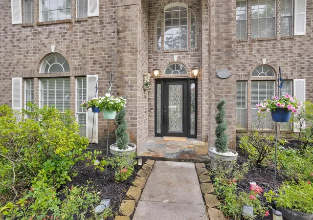 Photo 3 of Single family home for sale at 1331 Edenderry Ln, Missouri City, TX 77459 | MLS# 36770427 | Listing updated on 2026-09-19