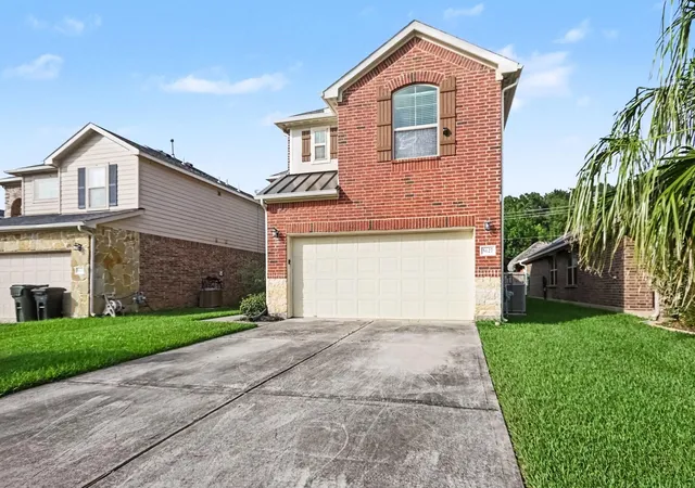 2nd image of 5127 Gulf Stream Ln, Bacliff, TX 77518 | MLS# 76909483