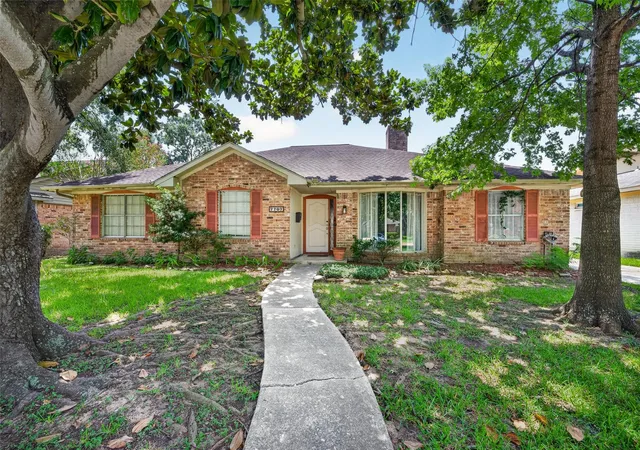 1st image of 7707 Burning Hills Dr, Houston, TX 77071 | MLS# 25817522
