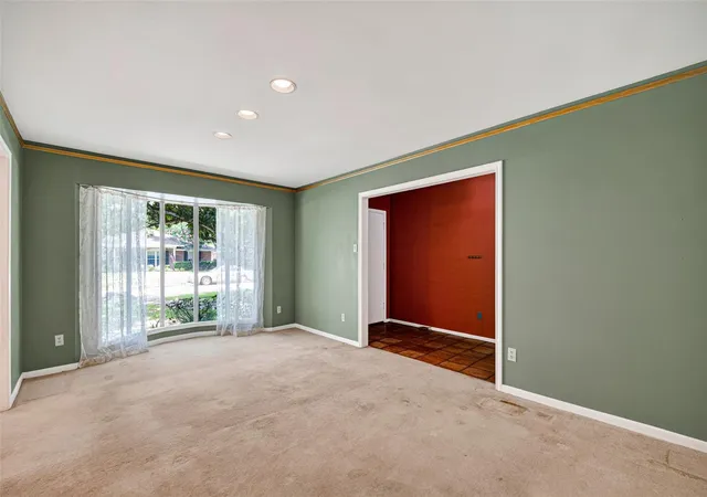 4th image of 7707 Burning Hills Dr, Houston, TX 77071 | MLS# 25817522