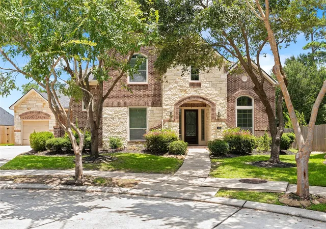 1st image of 16114 Finnigans Cir, Houston, TX 77044 | MLS# 95237865