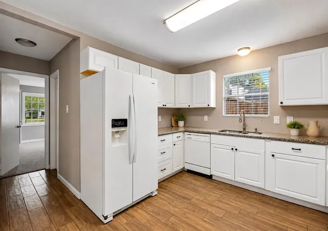 5th image of 21822 Tophill Dr, Spring, TX 77388 | MLS# 4826830