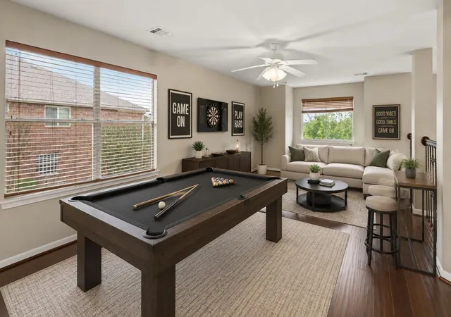 Photo 4 of Single family home for sale at 10807 Oak Byp Ln, Houston, TX 77064 | MLS# 7463459 | Listing updated on 2026-08-22