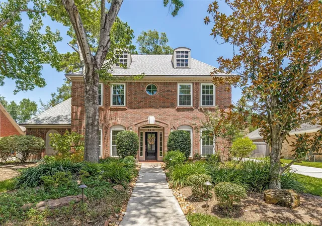 Photo 1 of Single family home for sale at 3418 Woodland View Dr, Kingwood, TX 77345 | MLS# 8418081 | Listing updated on 2026-09-16