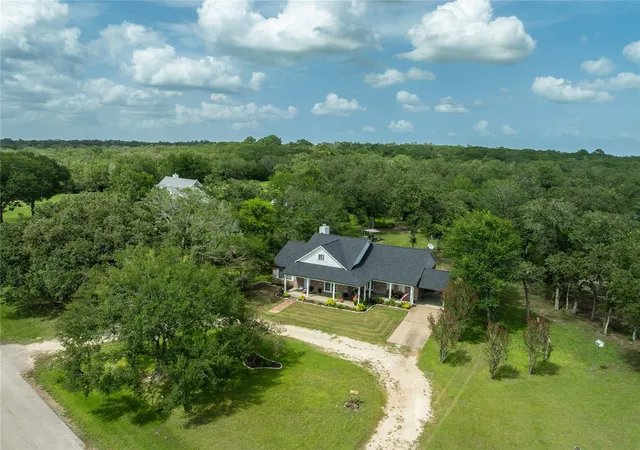 Photo 1 of Land for sale at 601 Piney Crk Rd, Bellville, TX 77418 | MLS# 38636735 | Listing updated on 2026-09-08