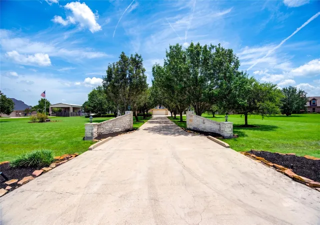 50th image of 15302 Devin Ln, Crosby, TX 77532 | MLS# 80147279