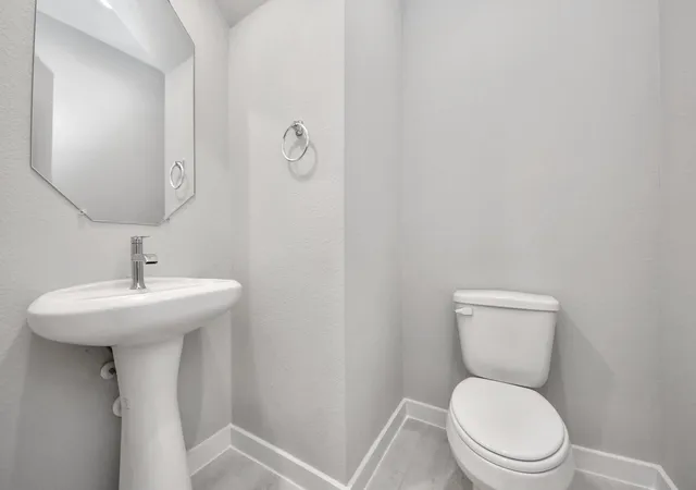 Photo 3 of Single family home for sale at 16018 Sycamore Maple Ln, Cypress, TX 77429 | MLS# 70365956 | Listing updated on 2026-09-18