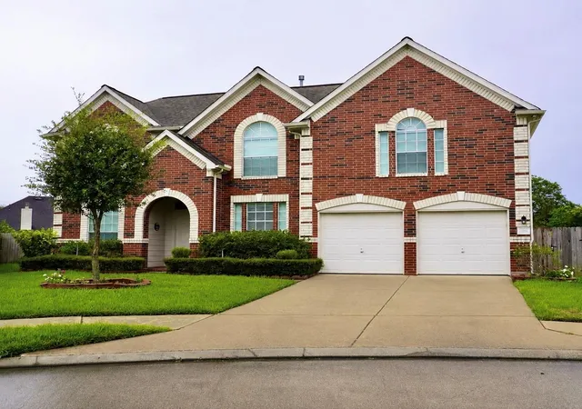Single family home for sale at 12206 Gatemont Ct, Houston, TX 77066 | MLS# 92853883