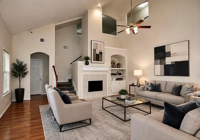 Photo 2 of Single family home for sale at 12206 Gatemont Ct, Houston, TX 77066 | MLS# 92853883 | Listing updated on 2026-09-22