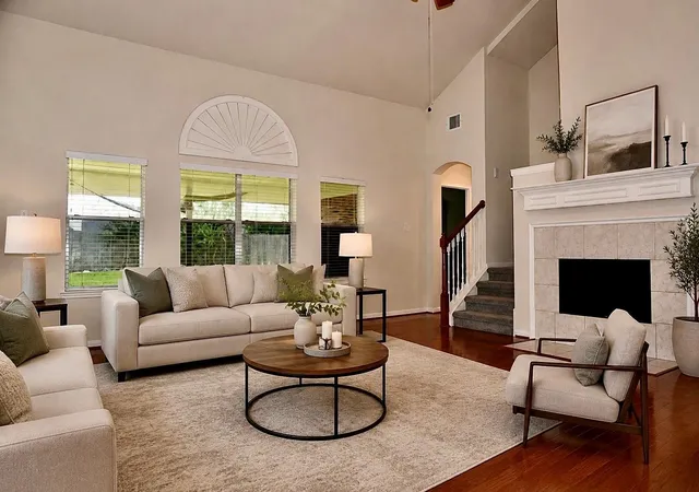 Photo 4 of Single family home for sale at 12206 Gatemont Ct, Houston, TX 77066 | MLS# 92853883 | Listing updated on 2026-09-22