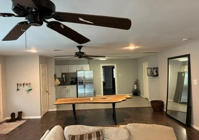 2nd image of 5211 Dunlop St, Houston, TX 77009 | MLS# 90156761
